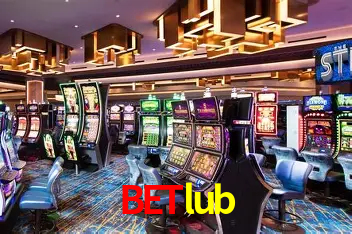 A Ascensão dos Esportes Eletrônicos: Um Novo Paradigma no Entretenimento